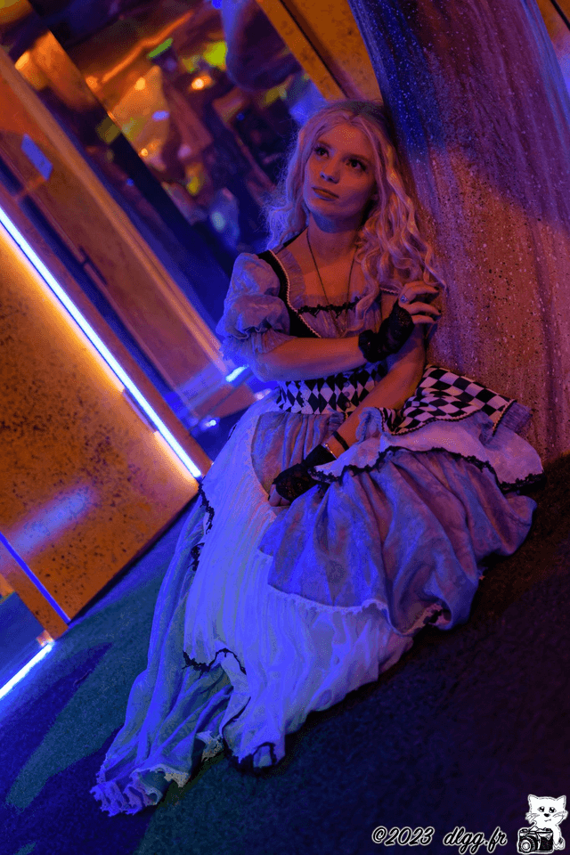 Print Alice Burton